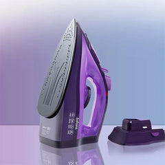 Powerful cordless steam iron